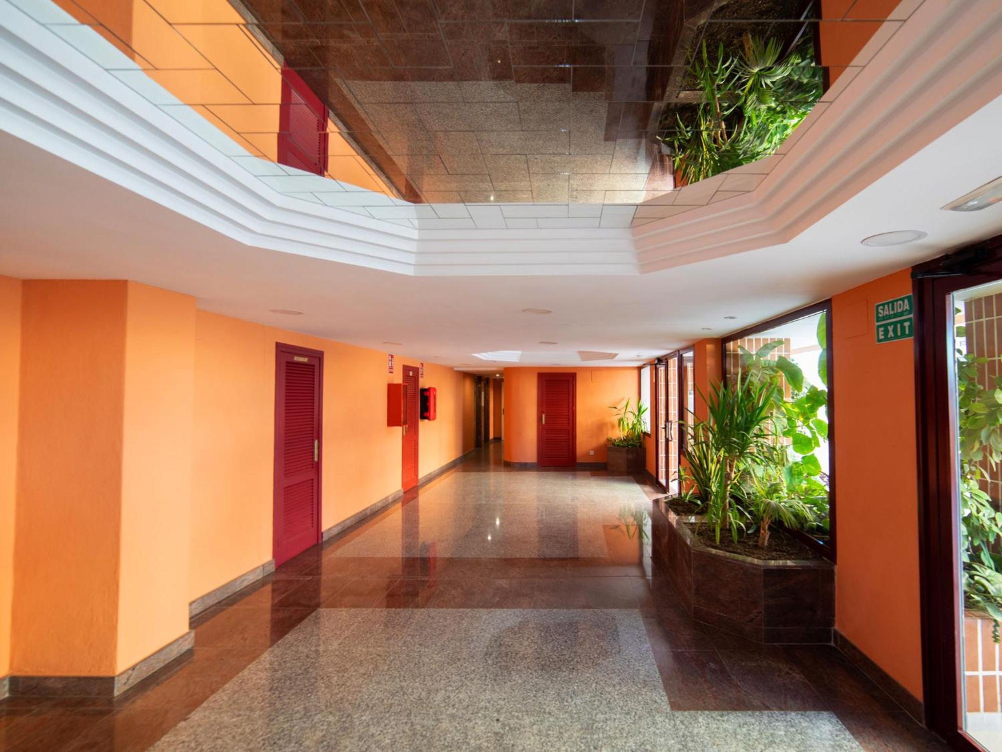Apartamentos Topacio Unitursa Calp Exterior foto